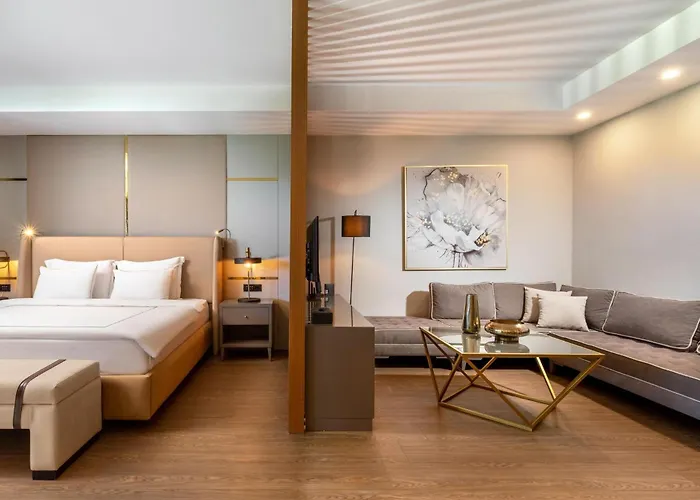 Unique Life Style Hotel